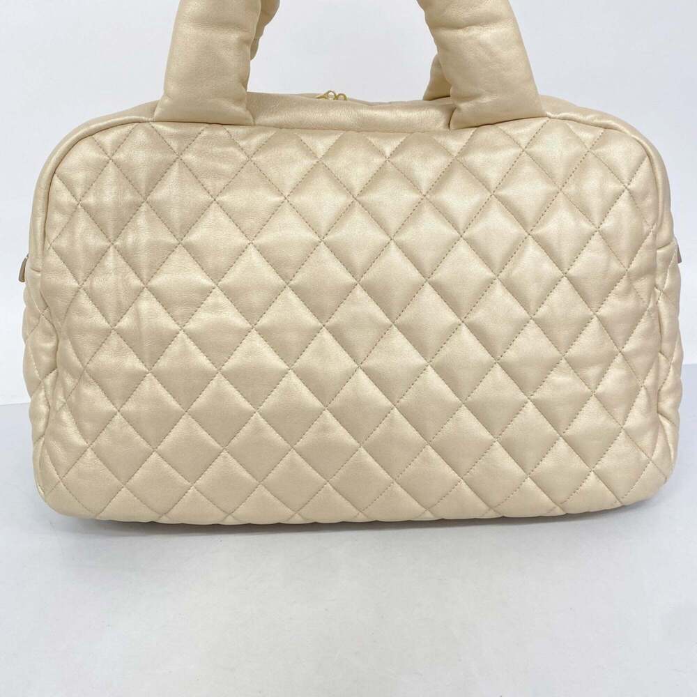 CHANEL Gold Leather Tote Bag - Picture 8 of 9